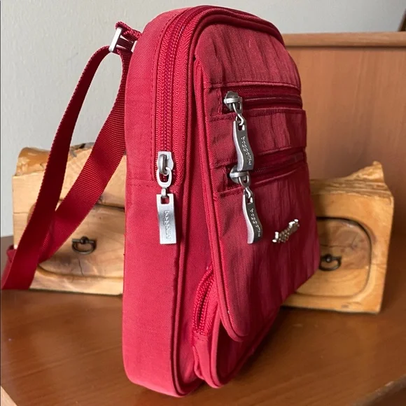 Baggallini Women's RFID Journey Crossbody Bag - Picture 3 of 8